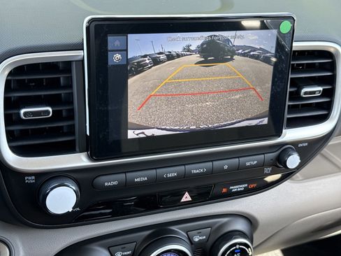 New 2026 Hyundai Venue SEL FWD image 23