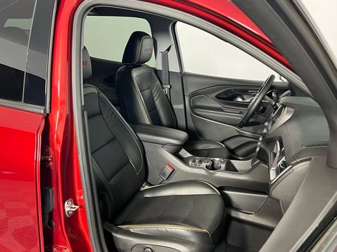 Used 2024 GMC Terrain AT4 w/ Infotainment Package II image 36