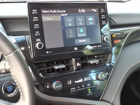 Used 2021 Toyota Camry XSE FWD image 20