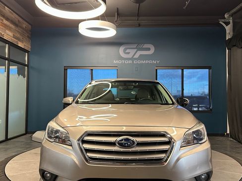 Used 2017 Subaru Legacy 2.5i Premium image 8