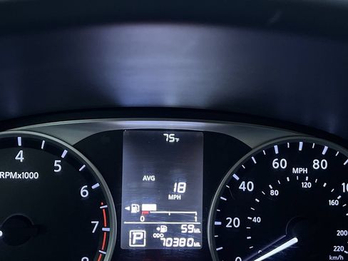 Used 2023 Nissan Kicks S FWD image 18