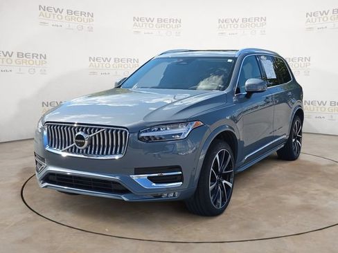 Used 2023 Volvo XC90 B6 Plus w/ Protection Package Premier AWD/4WD image 1