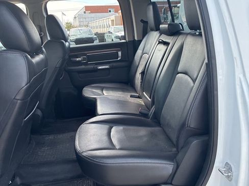 Used 2017 RAM 1500 Laramie w/ Convenience Group image 15