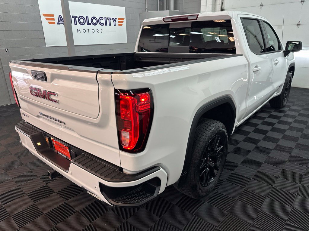 Used 2025 GMC Sierra 1500 Elevation w/ Elevation Premium Package AWD/4WD image 9
