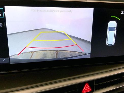 Certified 2024 Kia Sorento S image 21