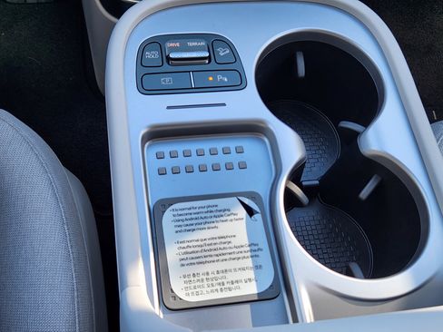 New 2026 Hyundai Ioniq 9 SE image 24