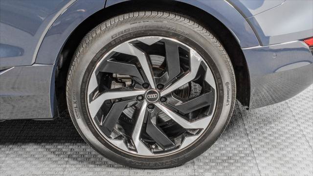 Used 2024 Audi Q8 e-tron Premium Plus w/ Premium Plus Package AWD/4WD image 36
