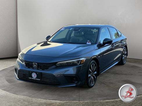 Used 2024 Honda Civic EX-L image 3