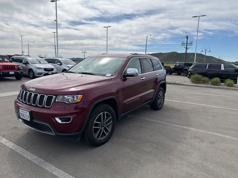 Used 2022 Jeep Grand Cherokee Limited image 4