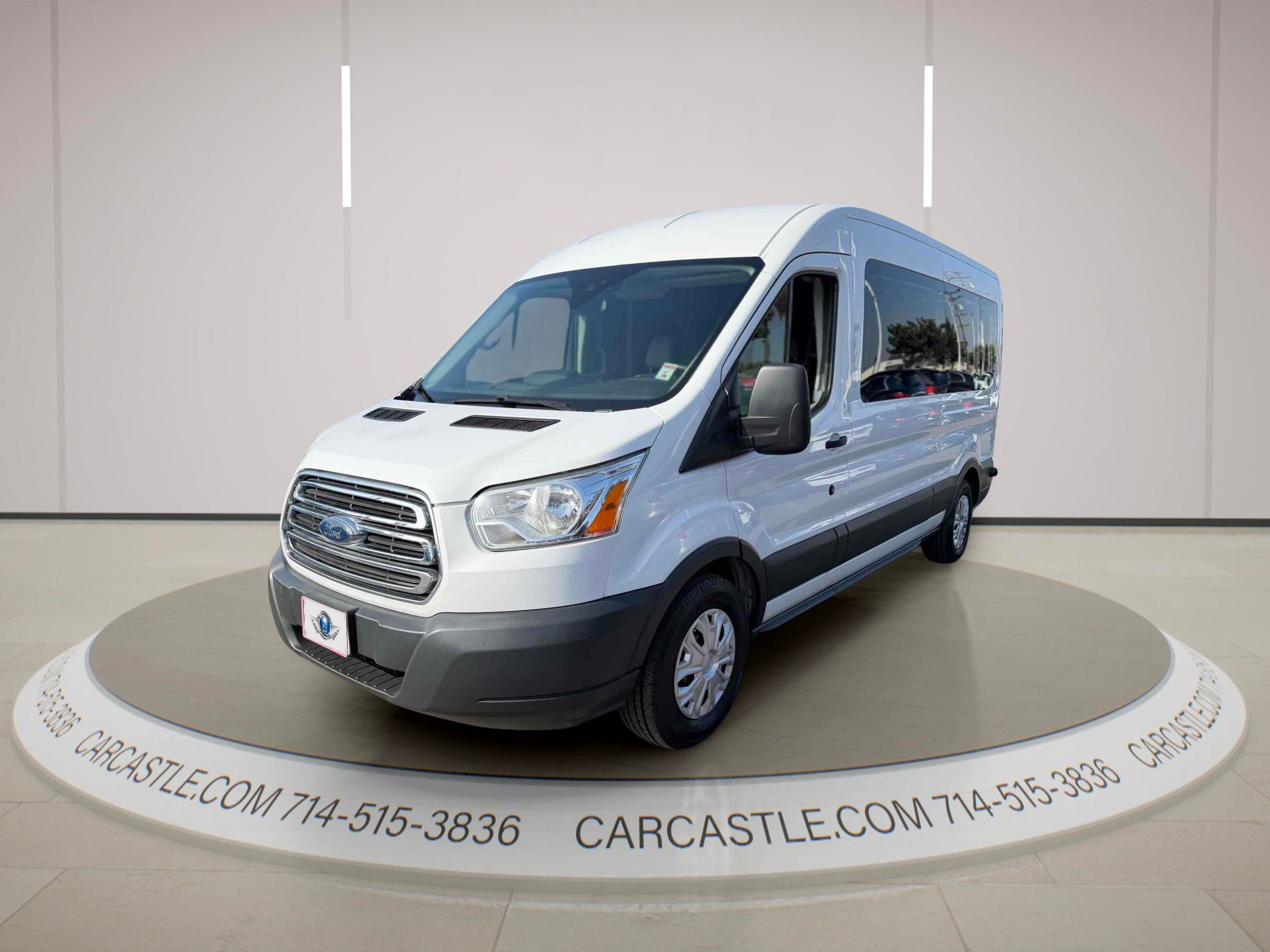 Used 2017 Ford Transit 350 XLT RWD image 1