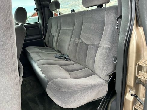 Used 2004 GMC Sierra 1500 SLE w/ Light Duty Power Package image 28