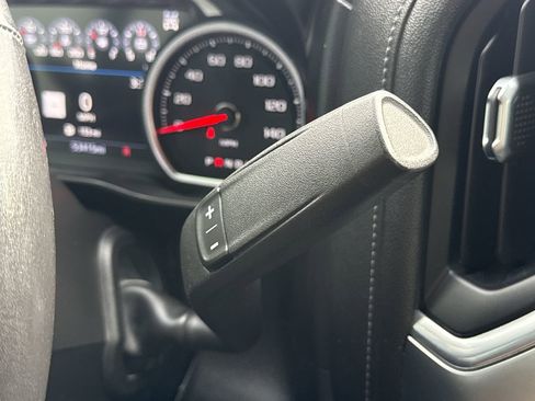 Used 2020 Chevrolet Silverado 2500 LTZ w/ LTZ Premium Package image 15