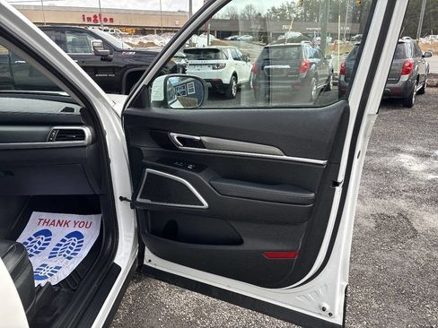 Used 2020 Kia Telluride S image 17