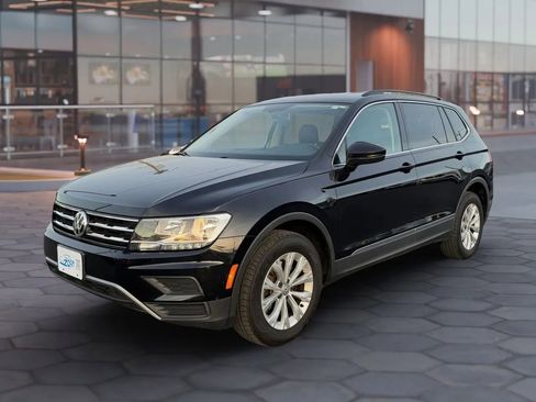 Used 2018 Volkswagen Tiguan SE image 4