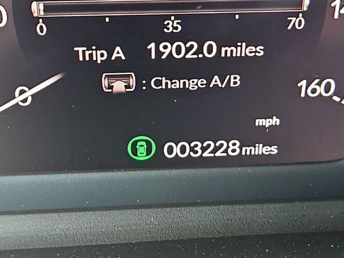 Certified 2025 Honda Accord LX image 10