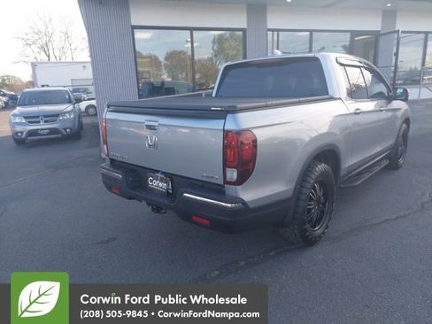 Used 2018 Honda Ridgeline RTL-T image 4