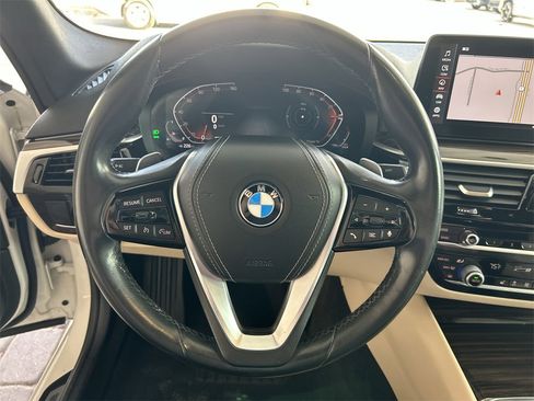 Used 2021 BMW 540i 540i w/ Premium Package image 17