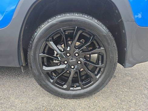 Used 2024 GMC Terrain SLE w/ Elevation Edition FWD image 31