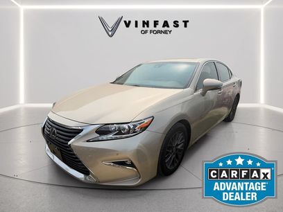 Used 2018 Lexus ES 350 w/ Navigation System Package