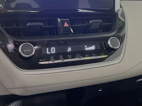 Used 2023 Toyota Corolla LE FWD image 26