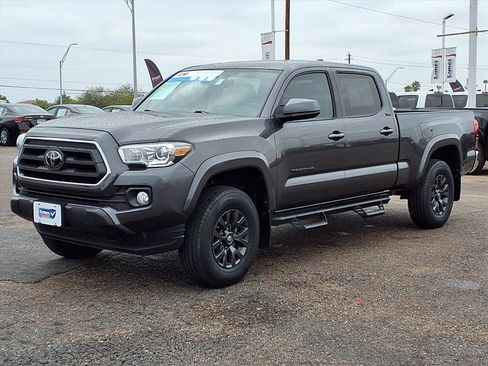 Used 2023 Toyota Tacoma SR5 image 3