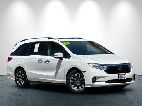 Used 2022 Honda Odyssey EX-L image 2