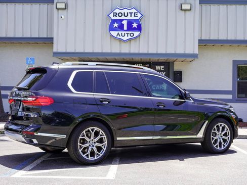 Used 2019 BMW X7 xDrive40i w/ Premium Package AWD/4WD image 3