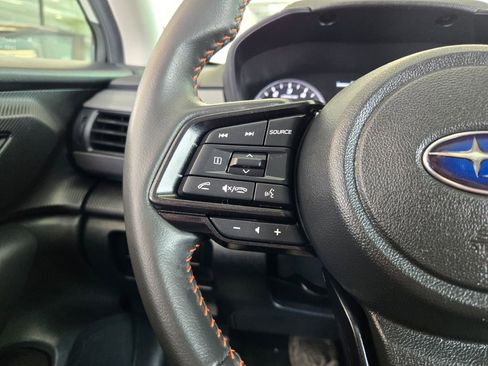 Used 2024 Subaru Crosstrek 2.5i Limited w/ Crosstrek Mirror Package image 28