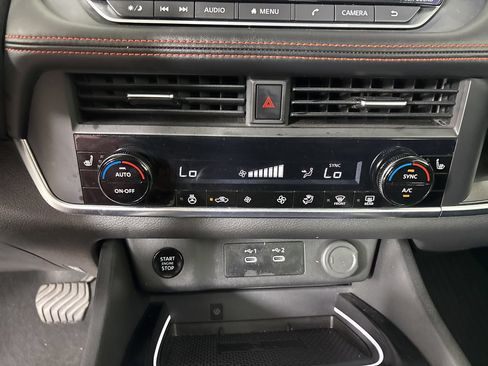 Used 2025 Nissan Rogue SV w/ Rock Creek Premium Package AWD/4WD image 21