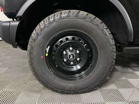 New 2026 Ford Bronco Big Bend w/ Black Diamond Package image 10