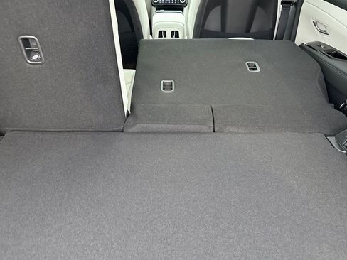 New 2026 Hyundai Tucson Limited image 12