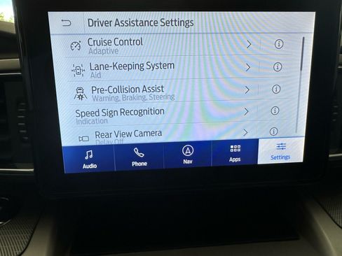 Used 2022 Ford Explorer XLT w/ Equipment Group 202A RWD image 36