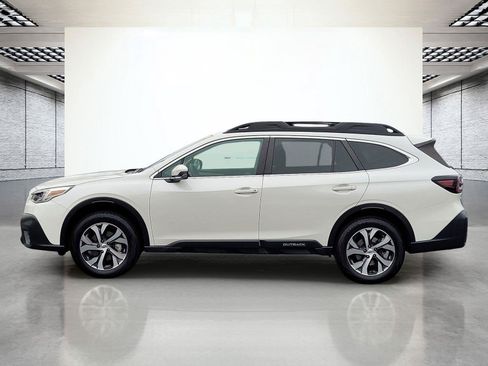 Certified 2022 Subaru Outback Limited AWD/4WD image 10