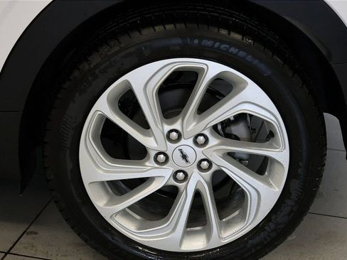 New 2027 Chevrolet Bolt LT w/ Comfort Package image 3