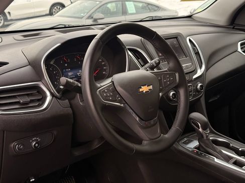 Used 2024 Chevrolet Equinox LT AWD/4WD image 27