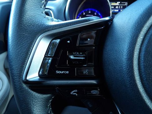 Used 2019 Subaru Outback 2.5i Limited w/ Popular Package #2 image 18