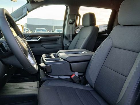 New 2026 GMC Sierra 1500 SLE image 10