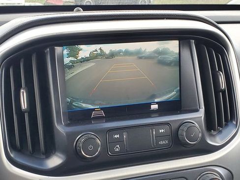 Used 2022 GMC Canyon Elevation image 22