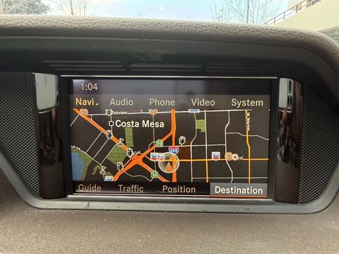 Used 2010 Mercedes-Benz E 550 E 550 image 11