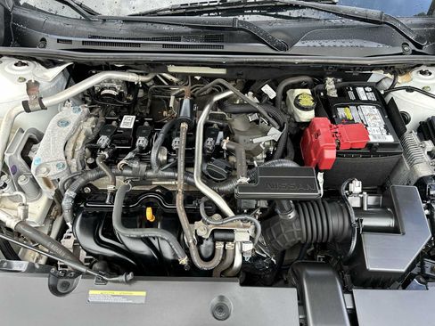 Used 2021 Nissan Sentra SV FWD image 16