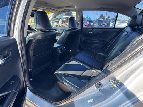 Used 2015 Honda Accord EX-L image 11