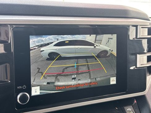 Used 2025 Toyota Tundra SR5 w/ SR5 Convenience Package AWD/4WD image 13