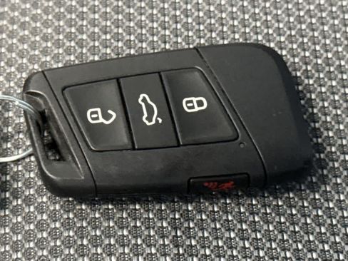 Certified 2024 Volkswagen Taos S FWD image 28