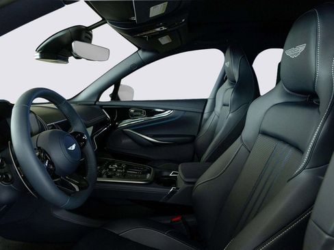 New 2026 Aston Martin DBX 707 image 12