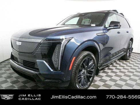 Certified 2026 Cadillac Escalade IQ Sport 1 w/ LPO, ONYX Package AWD/4WD image 30