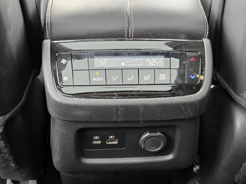 Used 2023 INFINITI QX60 Luxe AWD/4WD image 12