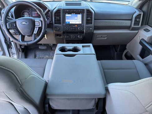 Used 2019 Ford F250 XL w/ STX Appearance Package image 14