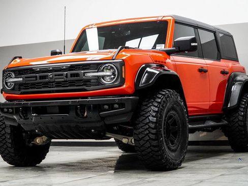 Used 2022 Ford Bronco Raptor image 9