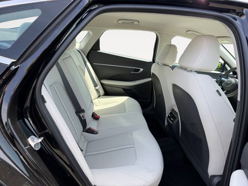 Certified 2025 Hyundai Sonata SEL FWD image 18