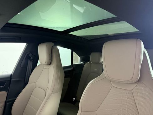 New 2025 Porsche Macan 4S Electric image 29